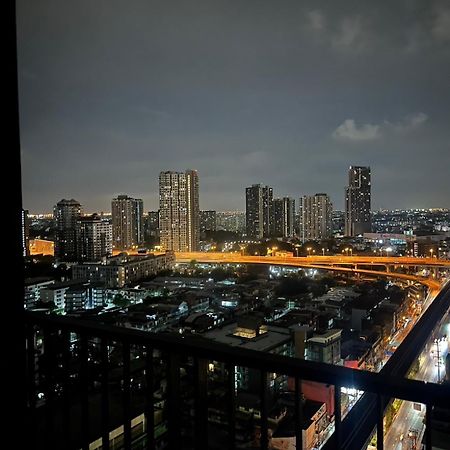 Apartment Next To Phrakanong Bts Wyne Sukhumvit Bangkok Bagian luar foto