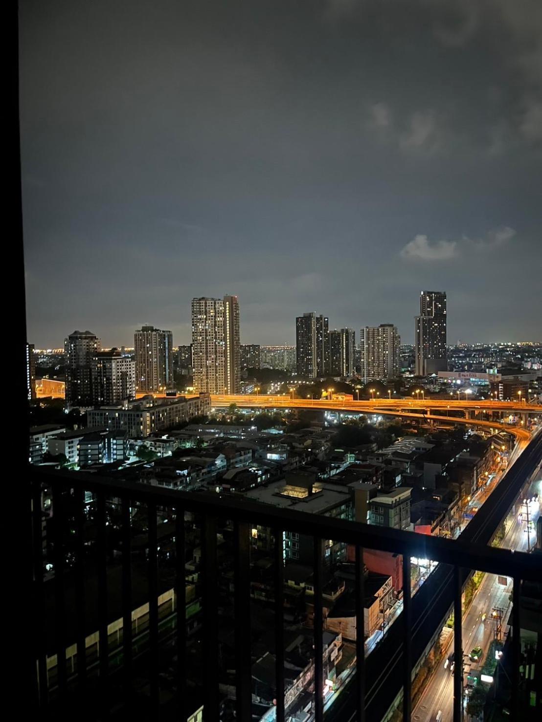 Apartment Next To Phrakanong Bts Wyne Sukhumvit Bangkok Bagian luar foto